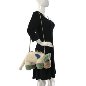 バッグ LOEWE x Howl's Cow Bag LOEWE x Howls Cow Bag In Shearling White in Shearling with